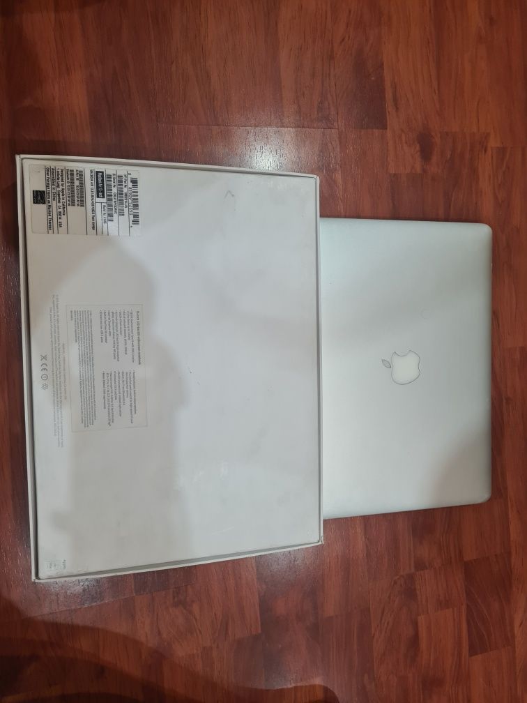 MacBook Apple без жд диска