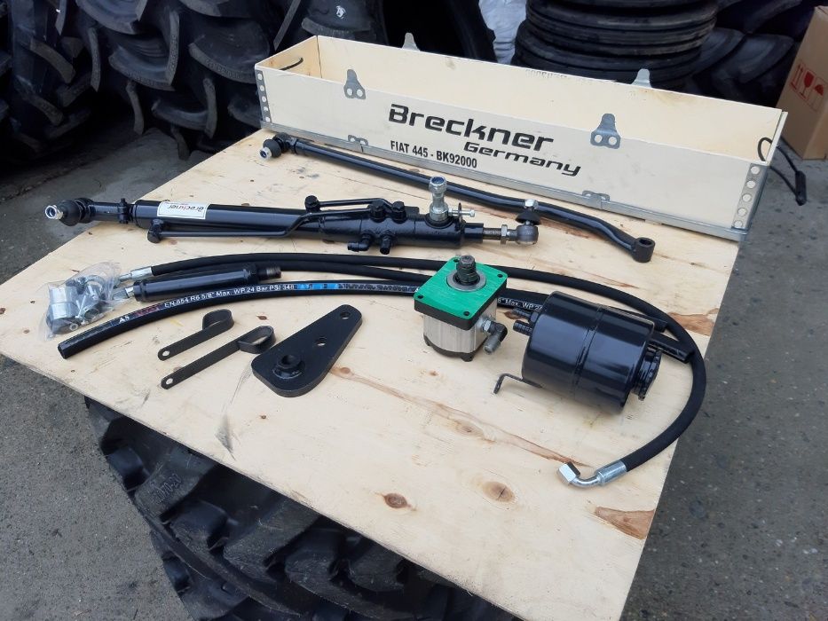 KIT SERVO U-445 NOU in cutie cu toate piesele garantie 2 ani