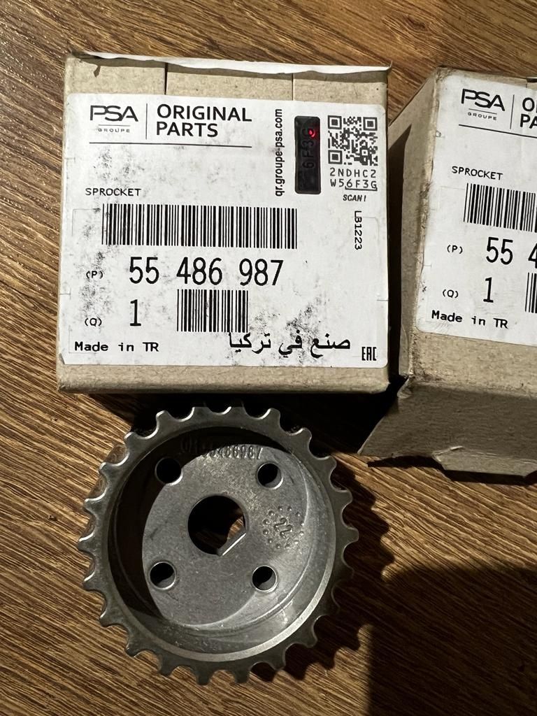 Pinion pompa ulei 55486987 opel motor 1.5 D