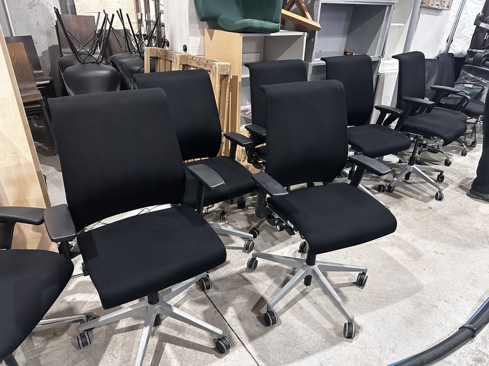 SteelCase Think Ергономичен офис стол - 20бр.
