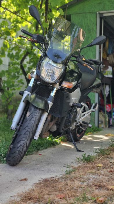 Suzuki GSR 600 (2007) – 76.000 km, topcase inclus, 2.000 € fix