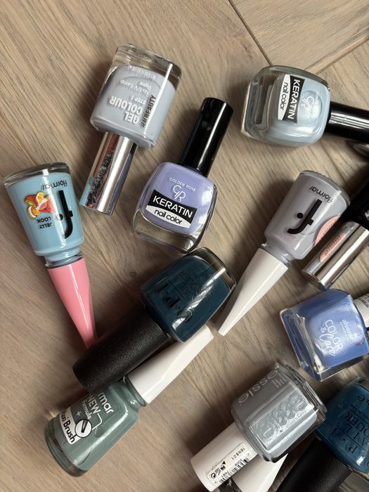 Лот 17 лака за нокти - лакове OPI Flormar Essie