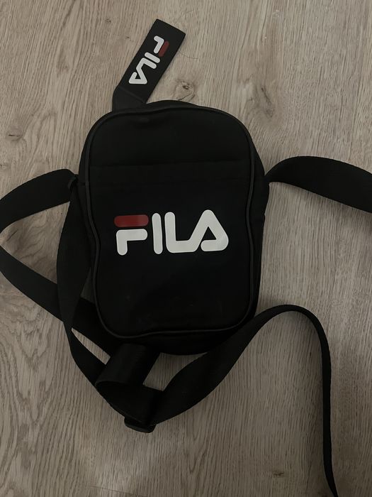 Чанта fila оригинал