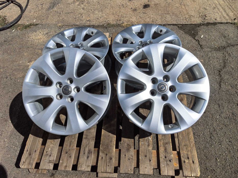 17 цола 5 х 105 мм Опел Астра / Шевролет Круз - 7 Инча / ЕТ 42