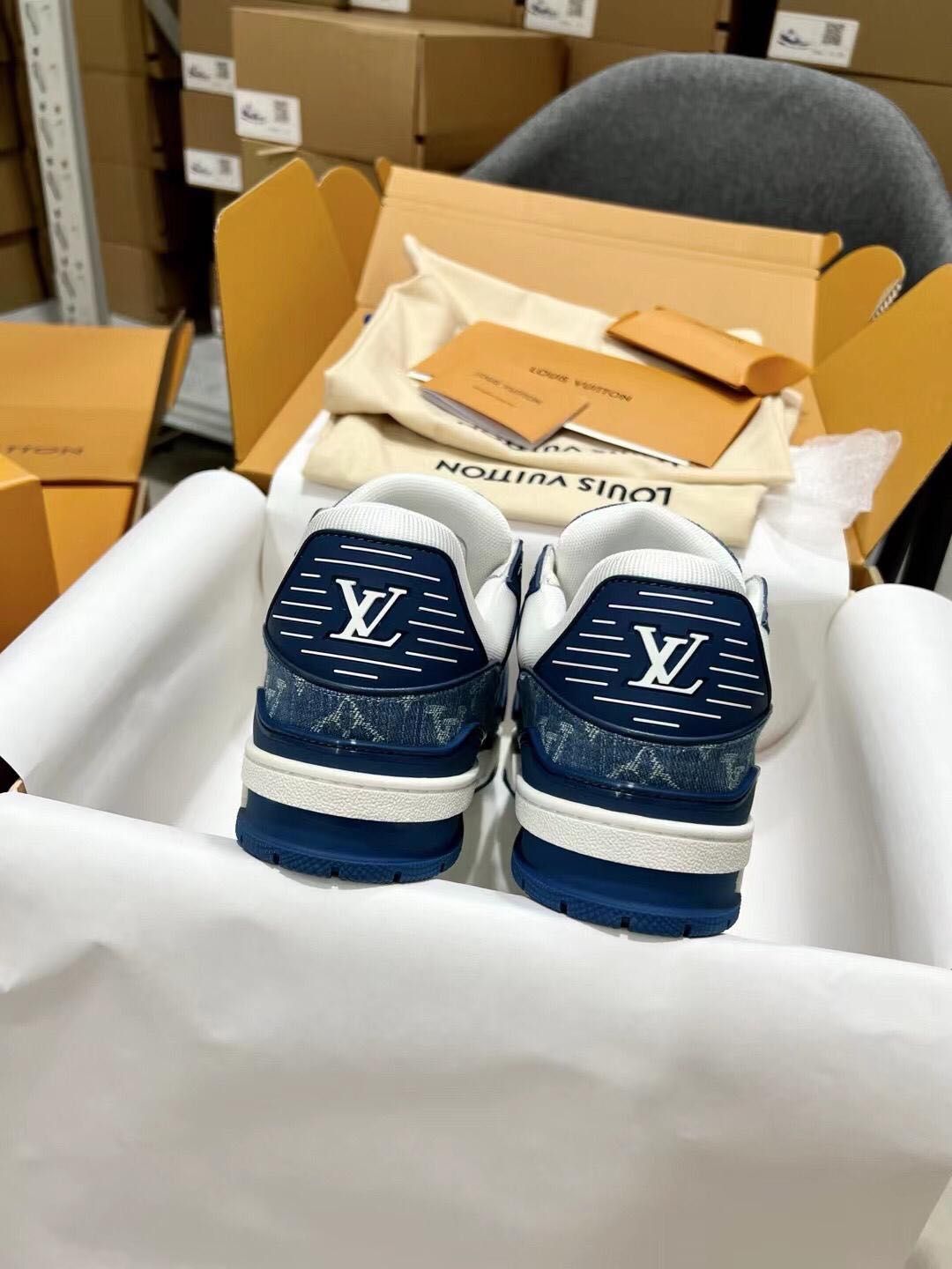 Louis Vuitton Shoes Sneakers Обувки Маратонки