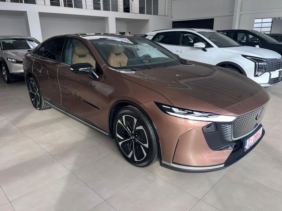 Mazda 6e 2025 Mazda6e 5HB EV 258ps 1AT RWD Takumi Plus