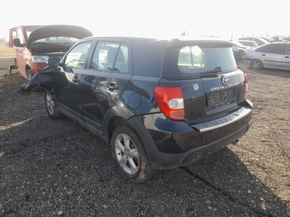На части! Toyota Urban Cruiser 1.4 D4D