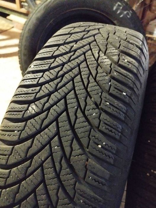 Зимни Гуми 175/65R14