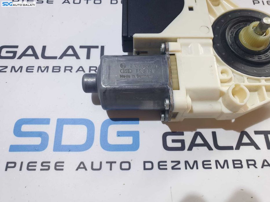 Motoras Geam Macara Electrica Usa Portiera Dreapta Spate Renault Laguna 3 2007 - 2015 Cod 827306548R 0130822331