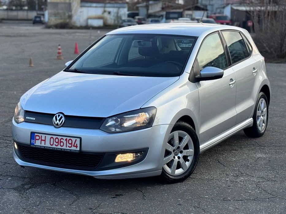 VW Polo 6R / An 2013 / Motor 1.2 BlueMotion/ Euro 5 /Navi