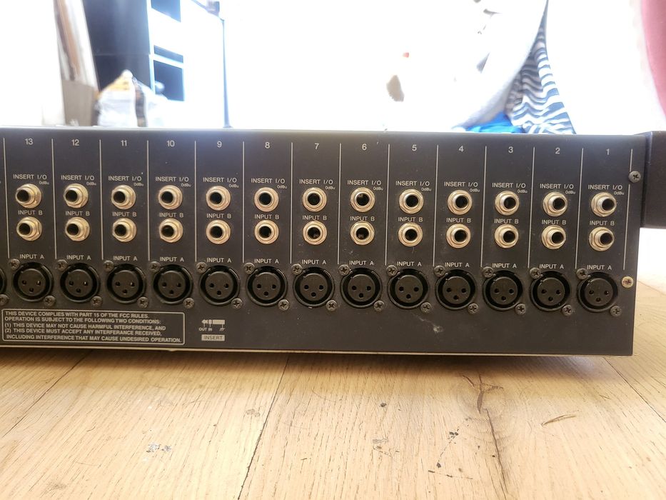 пулт ямаха  MGP24X