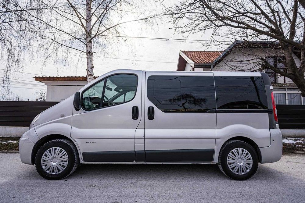 Vând sau SchimbNisan Primastar