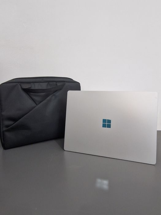 Microsoft Surface 3 I5-1035g7 128Gb/8Gb Ram Touchscreen #47619