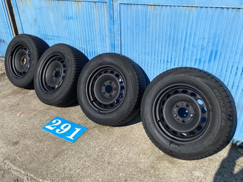 205/60/15 - Джанти БМВ 5х120мм, среда 73,6мм - Оферта 291