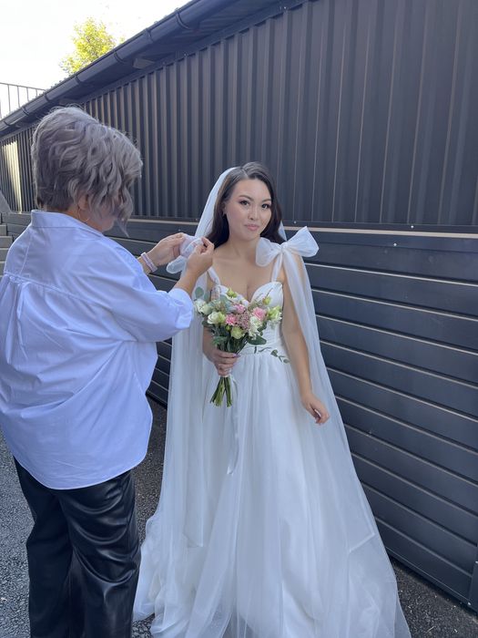 Новое  свадебное платье