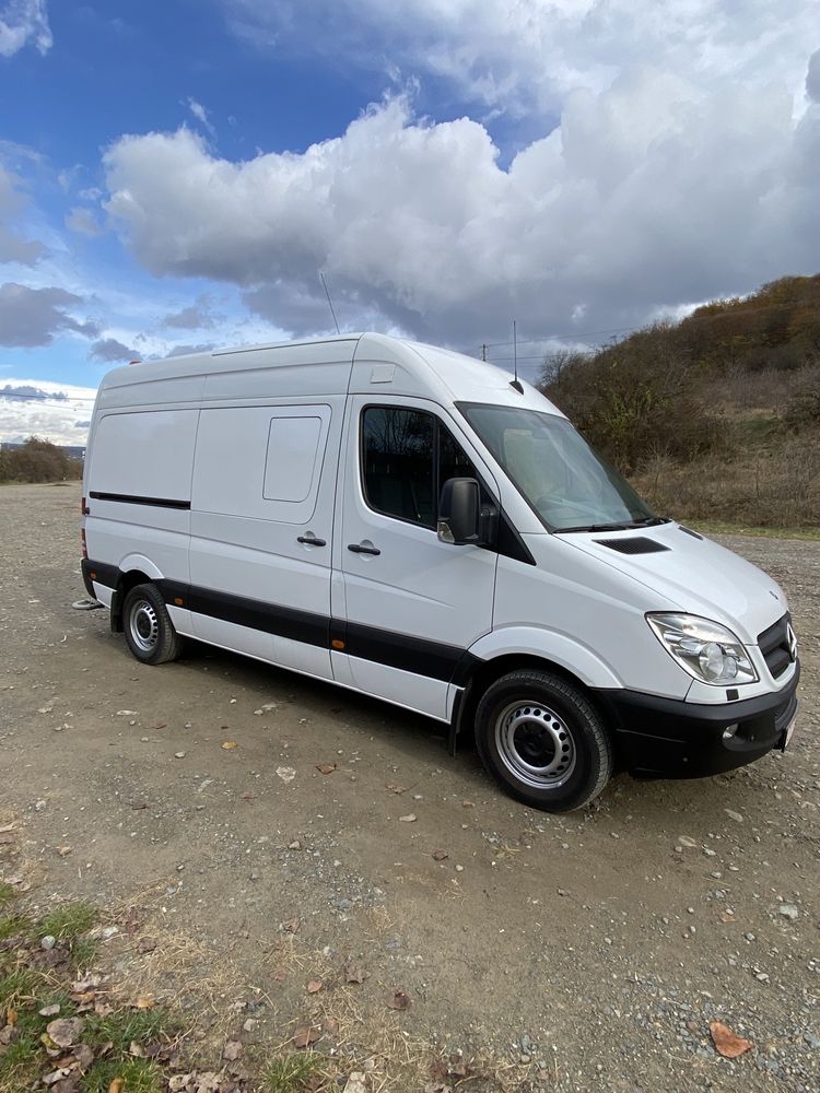 Mercedes sprinter