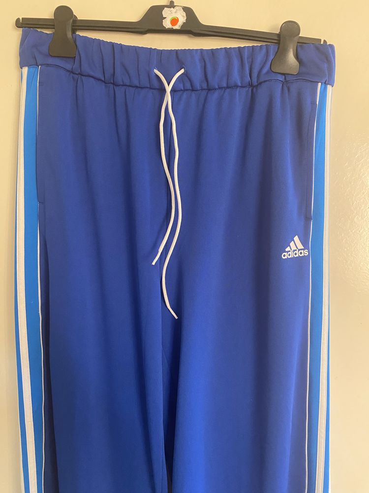 Оригинално долнище Adidas, хл размер