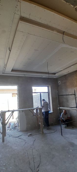 Uchastuchaska 2.4 sotik sotiladi 2 etaj padval borsuv gaz elektr xamma