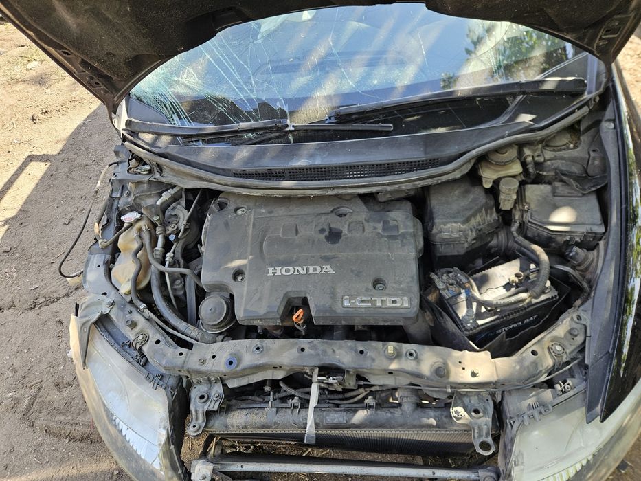Honda Civic 8 2.2 140