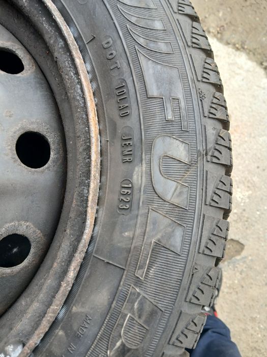 185 65 15 Jante Tabla dot 2020 fulda /semperit