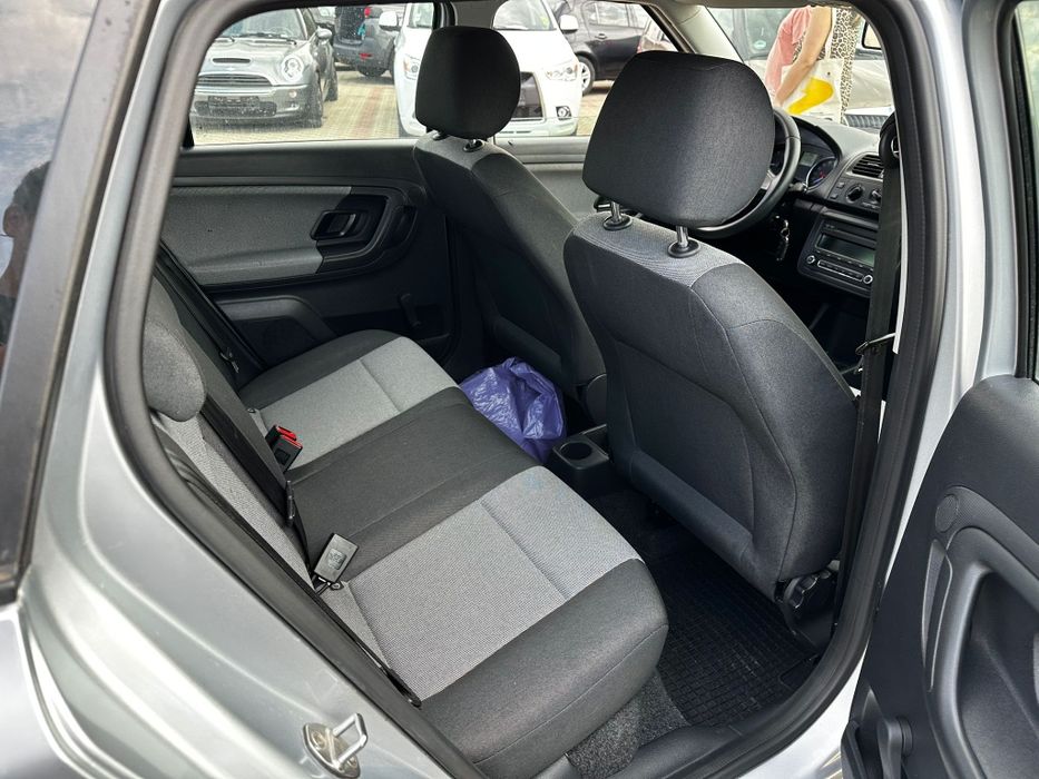 2014 Skoda Fabia - 1.2i 70CP Euro 5 - Clima * Senzori * Geamuri el.