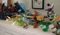 Продаём динозавров Лего