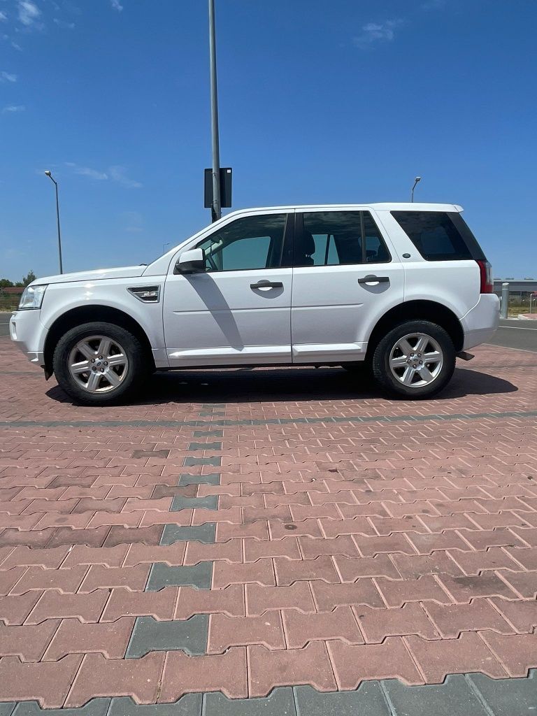 Land Rover Freelander 2