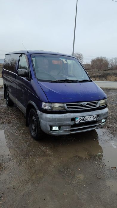 Продам машину Мазда Бонго Френди