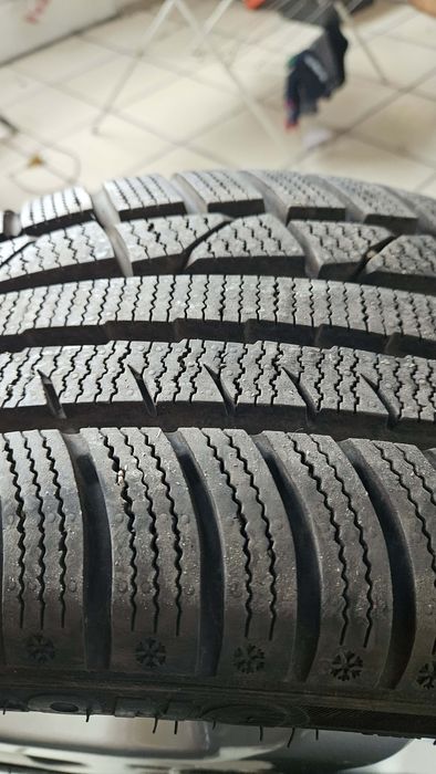 Зимни гуми linglong на един сезон