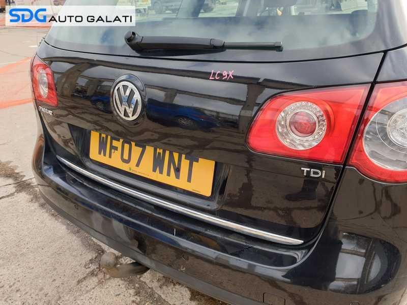 Hayon Haion Portbagaj Dezechipat cu Luneta Geam Sticla cu Inceput Rugina VW Passat B6 Break Combi 2005 - 2010 Culoare LC9X [LC0145]
