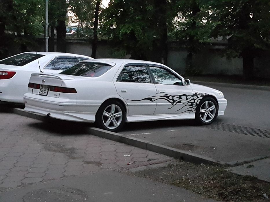 Бмв е34 е39 е36 ,мерс ешка w124 лупар,а32 ниссан,камри,лансер,ауди с4