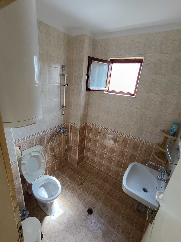 Продава се Етаж от къща в с. Равда, Област Бургас - 200 кв.м за 397 €/кв.м - Снимка #4