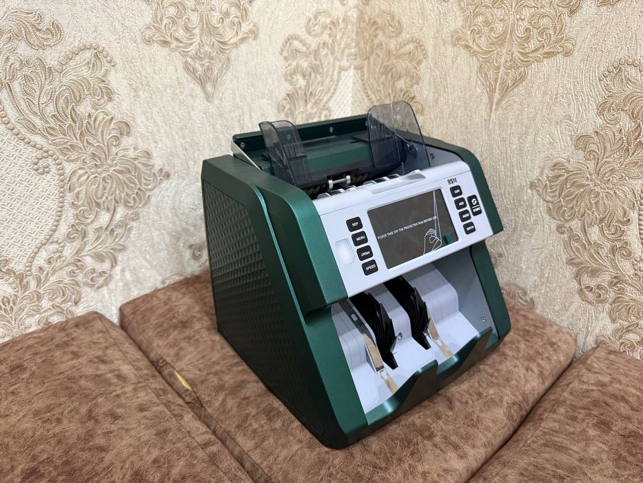 pul sanash va tekshirish aparati sum va dollarni tekshiradi