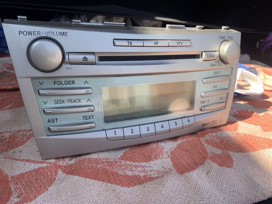 Магнитофон штатный