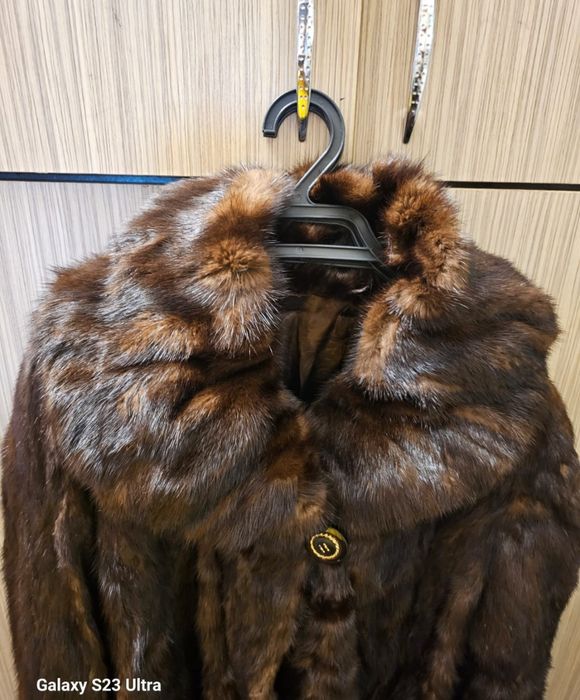 Haina de blană naturală, nouă