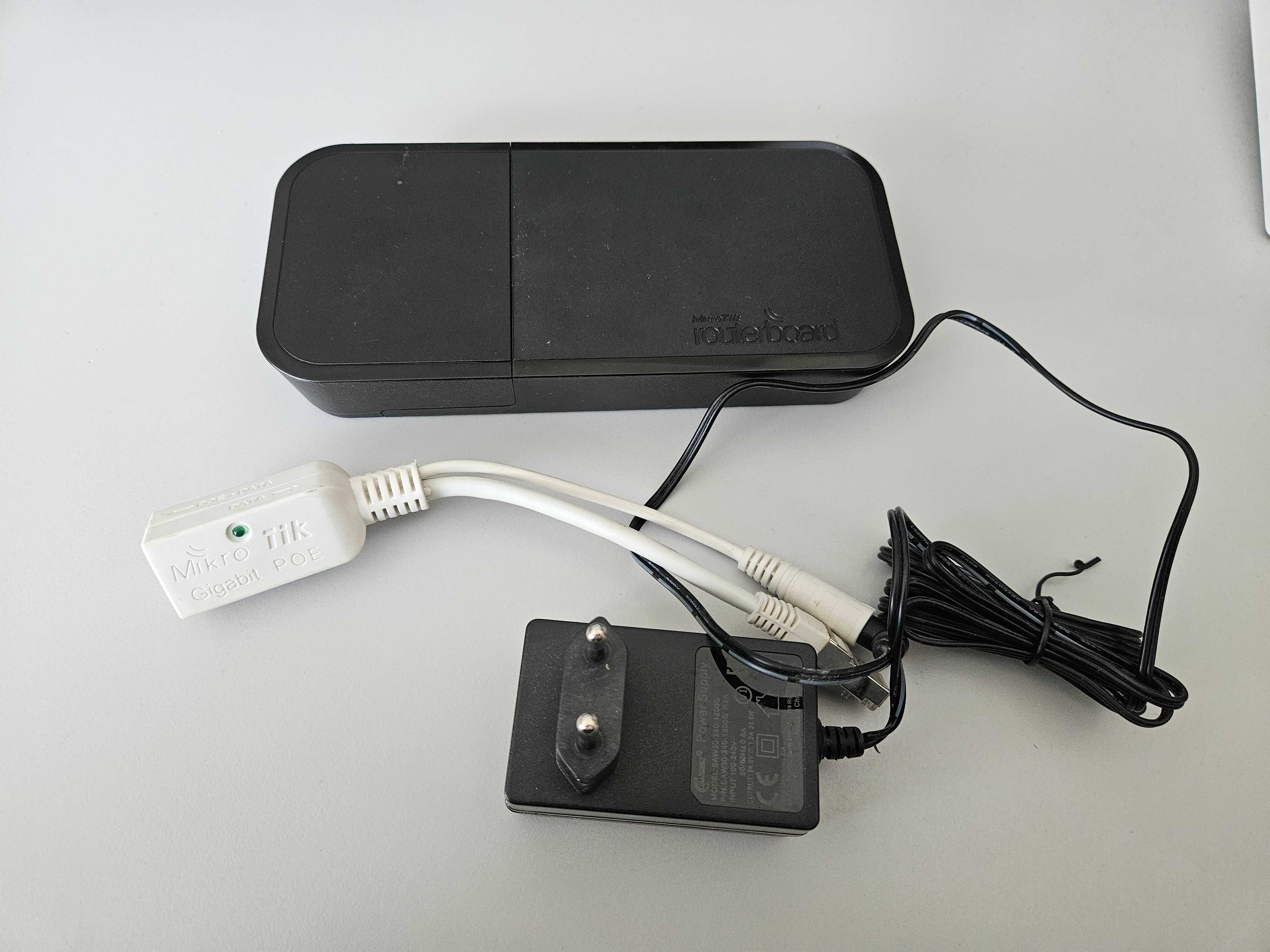 Acces Point /  Router Wireless Mikrotik WAP AC