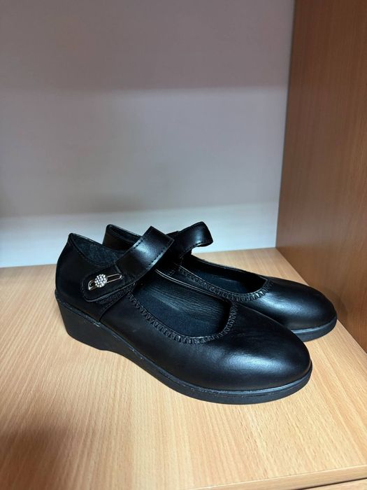 Обувки телешка кожа 41