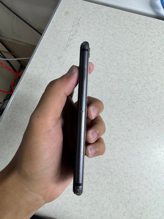 Iphone 8 sastayanasi yaxshi