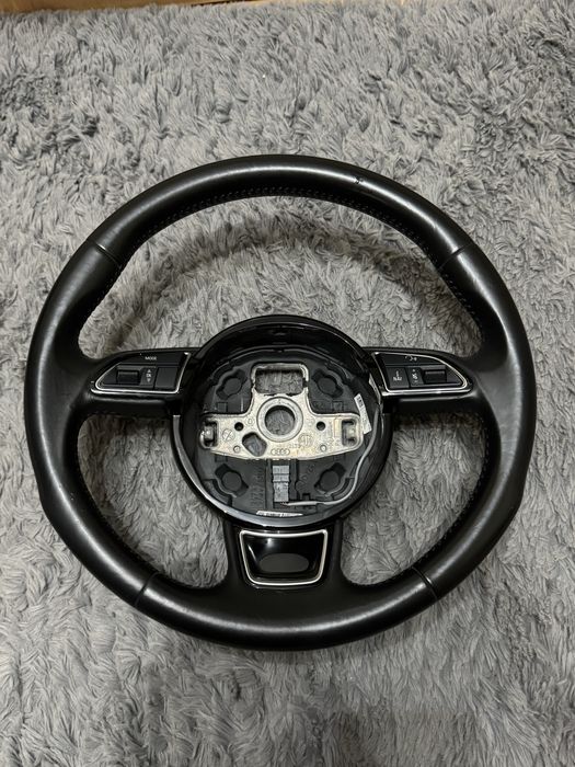 Volan Audi in 3 spite