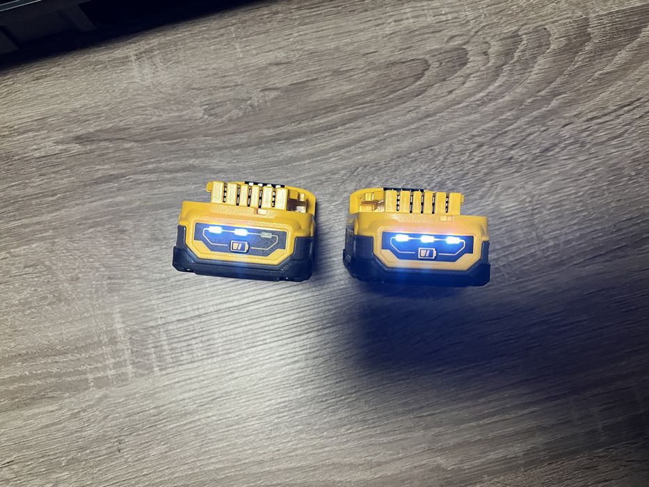 Акумулаторен ударен винтоверт DeWalt DCD805E2T