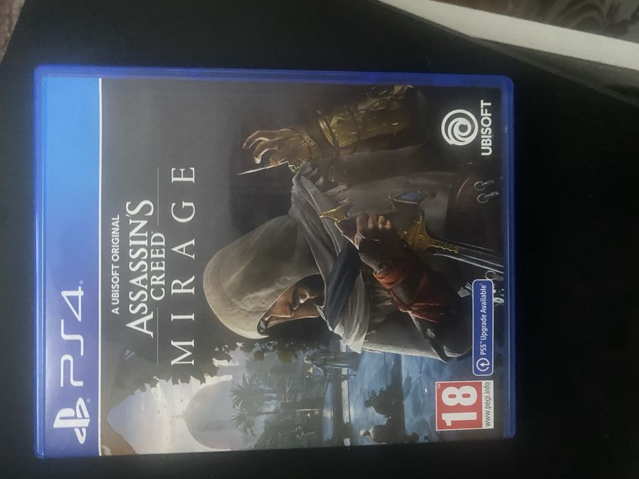 Ps4 pro in stare buna + 3 jocuri pe CD si inca 2 descarcate