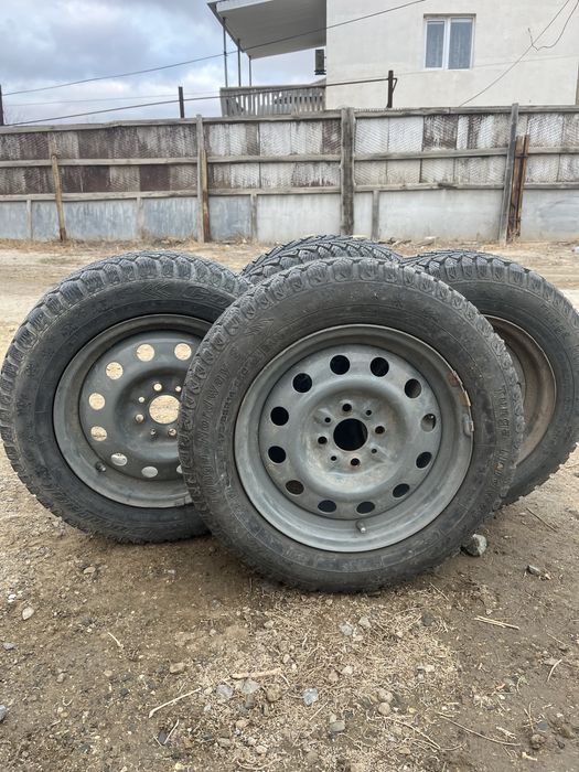 шины зимные лада