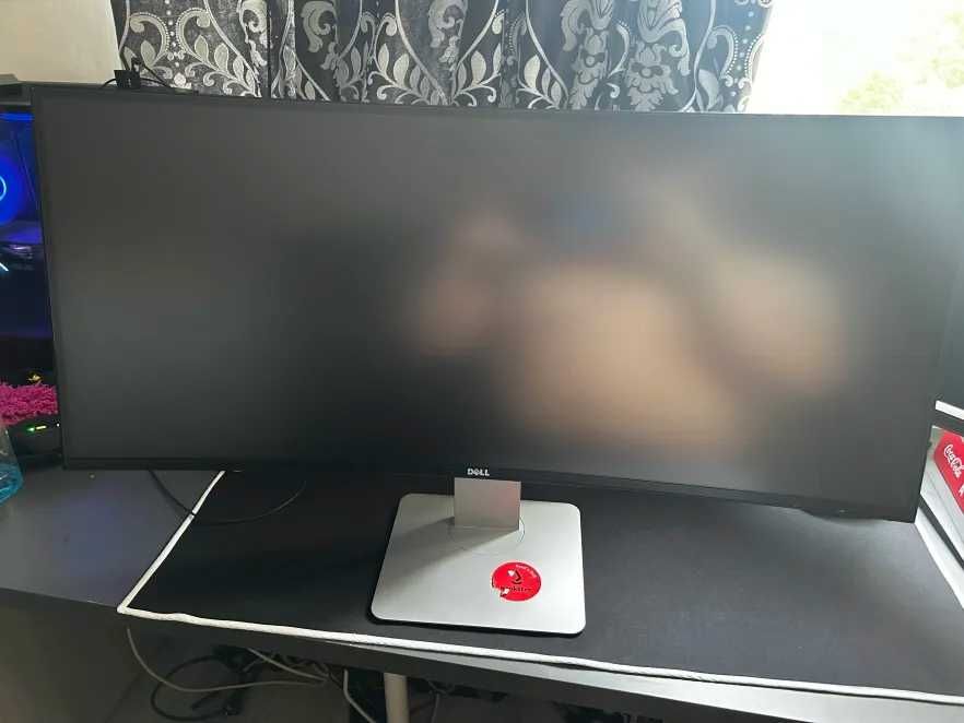 ACCEPT SCHIMB Monitor Dell U3417W, 34” Curbat Ultrawide IPS + Suport