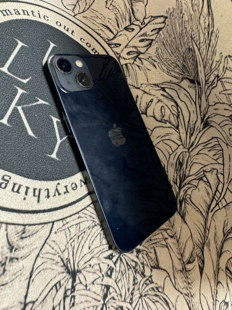 iPhone 13 128gb - отличен