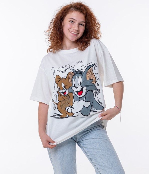 Свитер- свитшот футболки с принтом