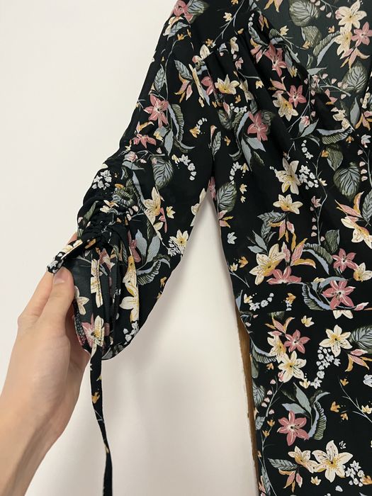 Rochie petrecuta