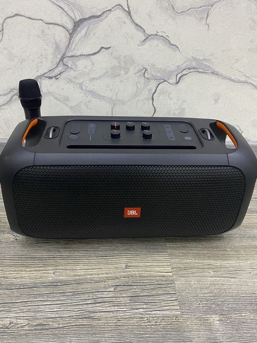 JBL kalonka arginal yab yangi xolatda karobkada turibdi