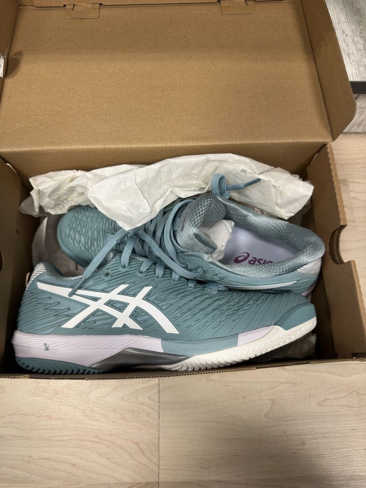 Тенис обувки Asics 40 номер