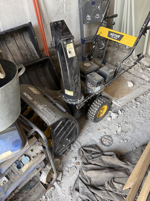 Снегауборщик Hutet SGC 4800E