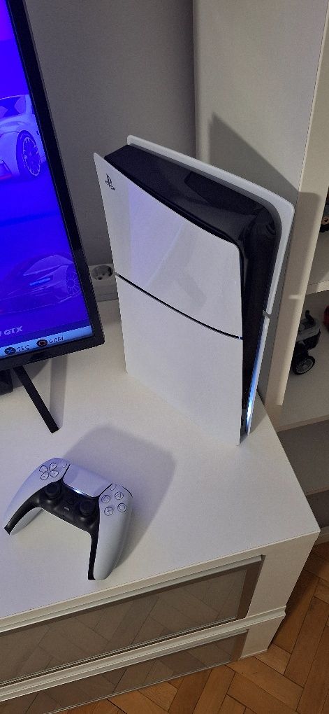 PlayStation 5 slim 1 TB
